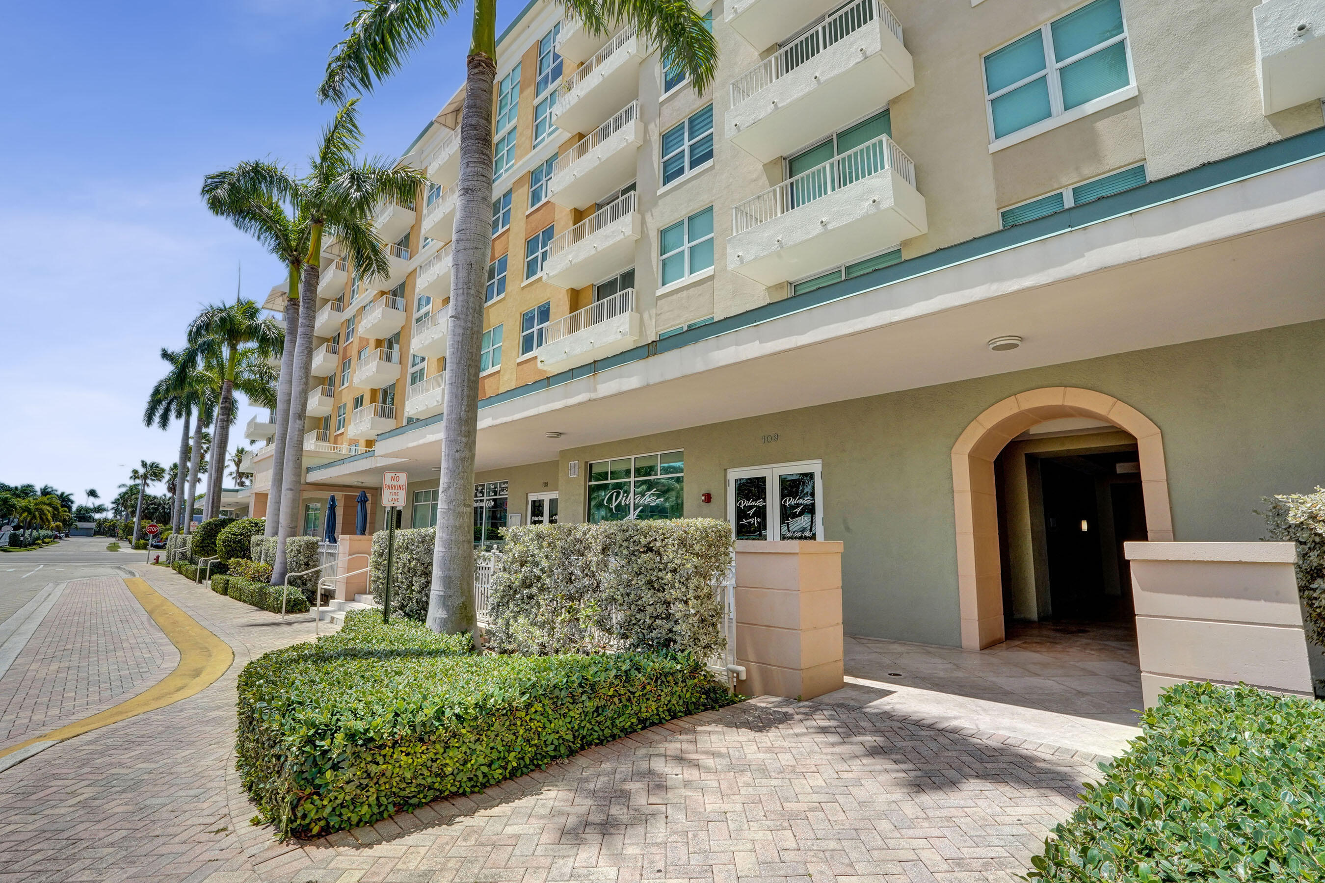 MARINA VILLAGE AT BOYNTON BEACH CONDO - Residential Lease