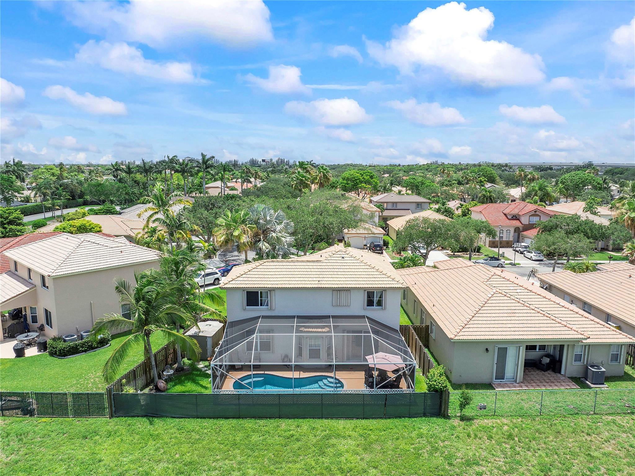 Royal Palms at Shenandoah - Residential