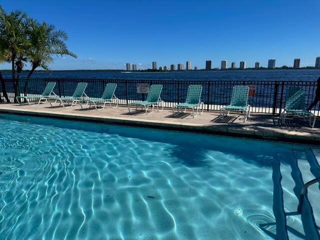 BAY REACH CONDOMINIUM - Residential Lease