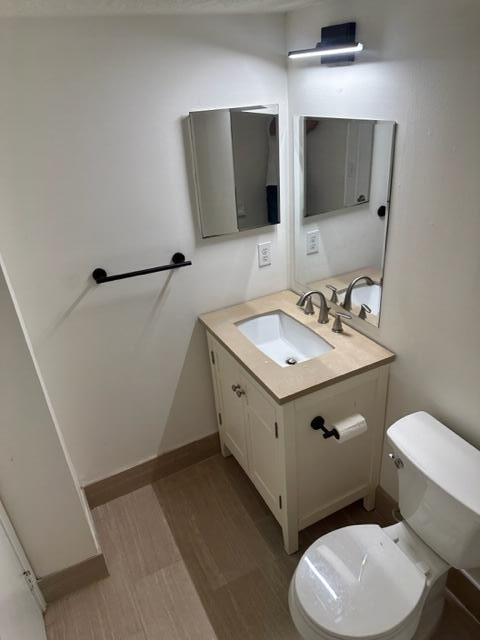 BAY REACH CONDOMINIUM - Residential Lease