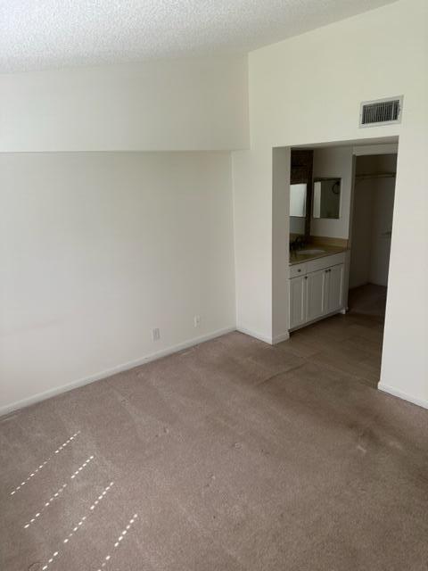 BAY REACH CONDOMINIUM - Residential Lease