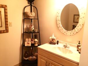 EASTPOINTE CONDO - Residential Lease