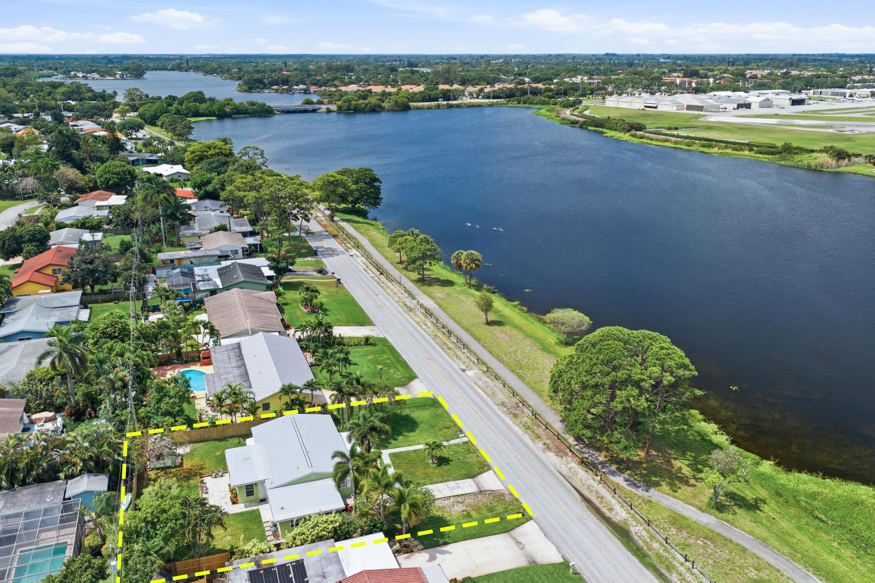 LAKE OSBORNE ESTATES 5 - Residential