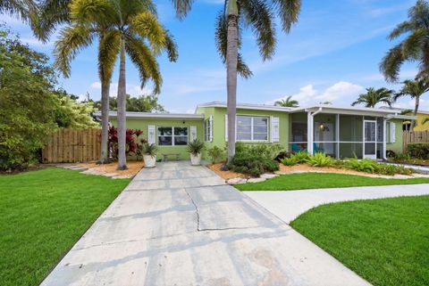 Tiny photo for 5650 Lake Osborne Drive, Lake Worth, FL 33461 (MLS # B26018552)