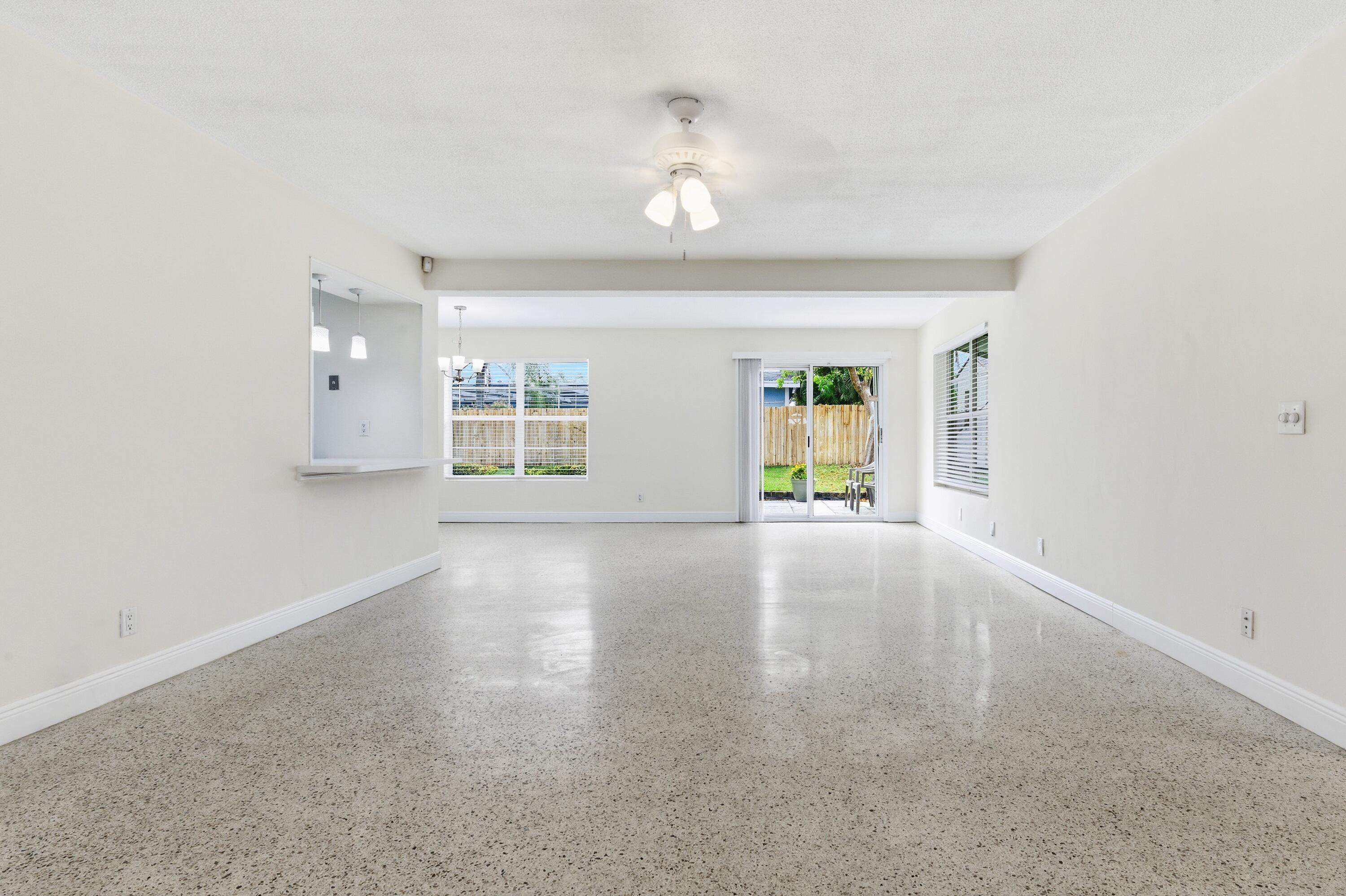 5650 Lake Osborne Drive