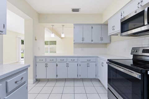 Tiny photo for 5650 Lake Osborne Drive, Lake Worth, FL 33461 (MLS # B26018552)