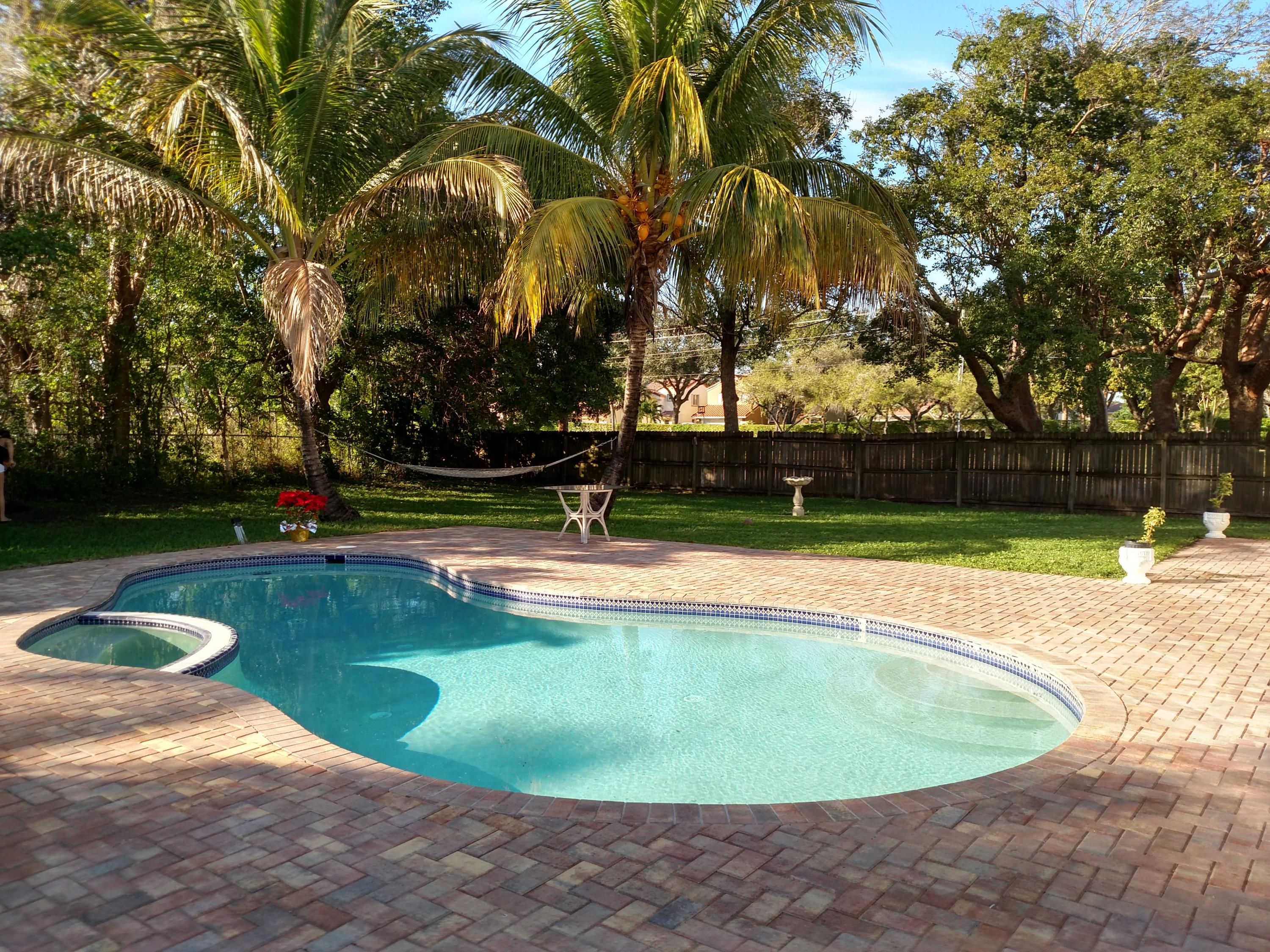 BOCA TRAILS 2 - Residential