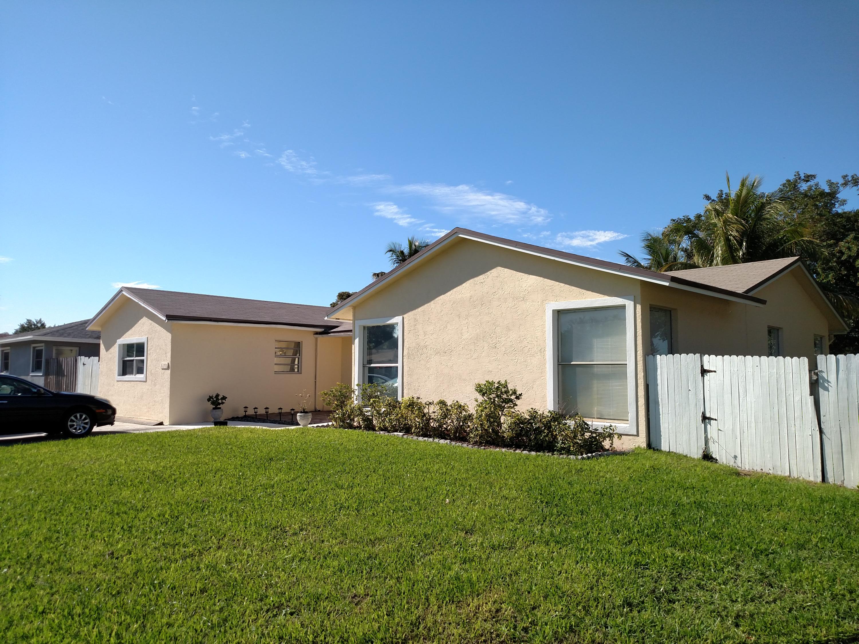 BOCA TRAILS 2 - Residential