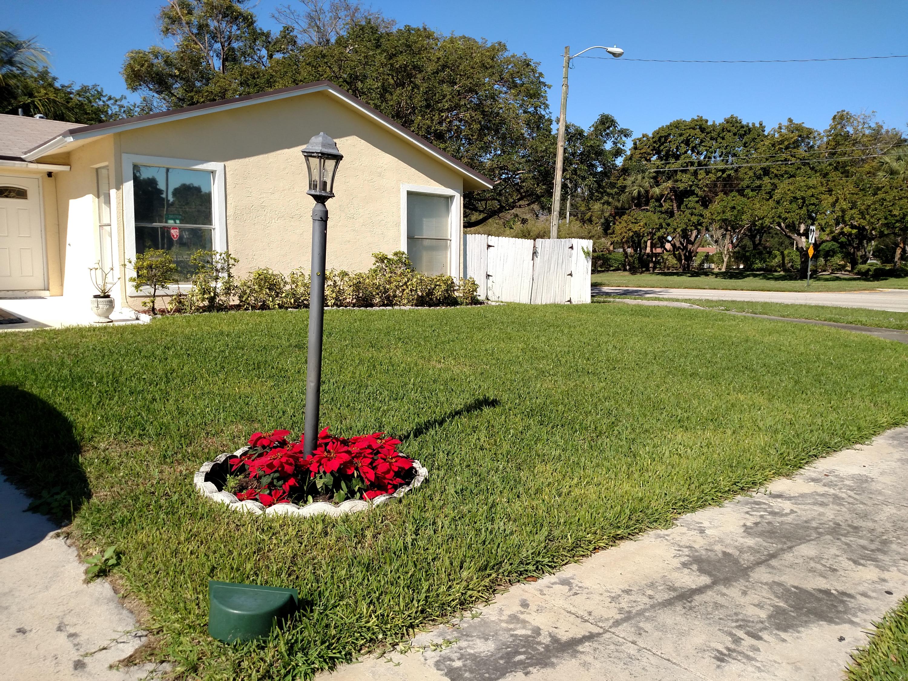 BOCA TRAILS 2 - Residential