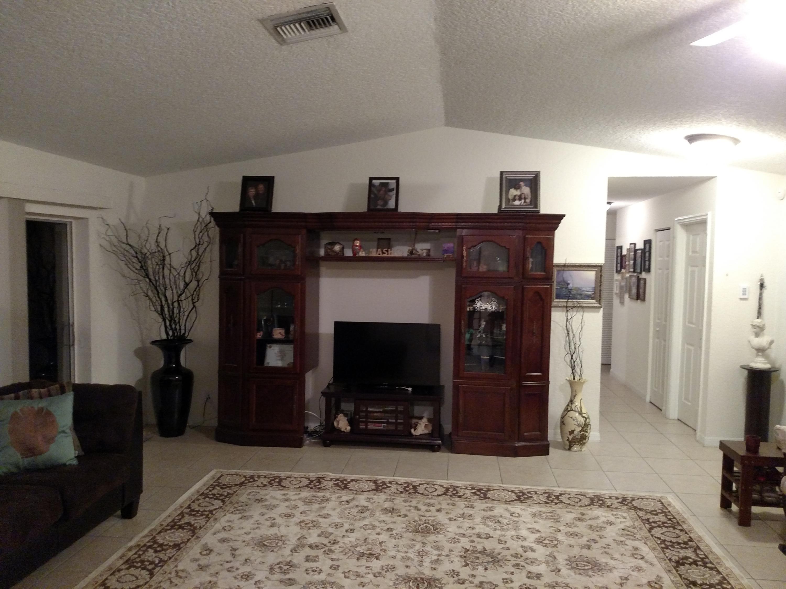 BOCA TRAILS 2 - Residential