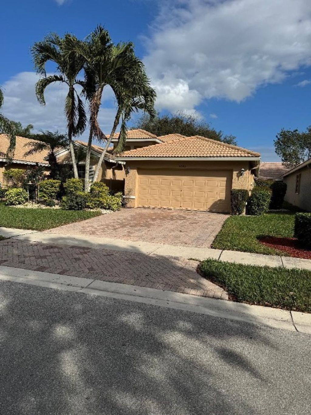 Photo of 12082 Roma Road, Boynton Beach, FL 33437 (MLS # F10545118)