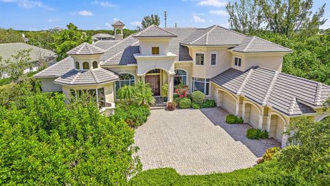 A home in Tequesta