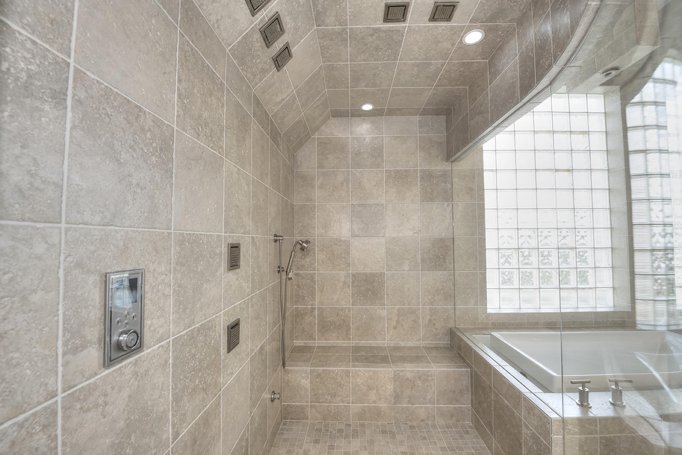 HAMMOCK DUNES - Residential