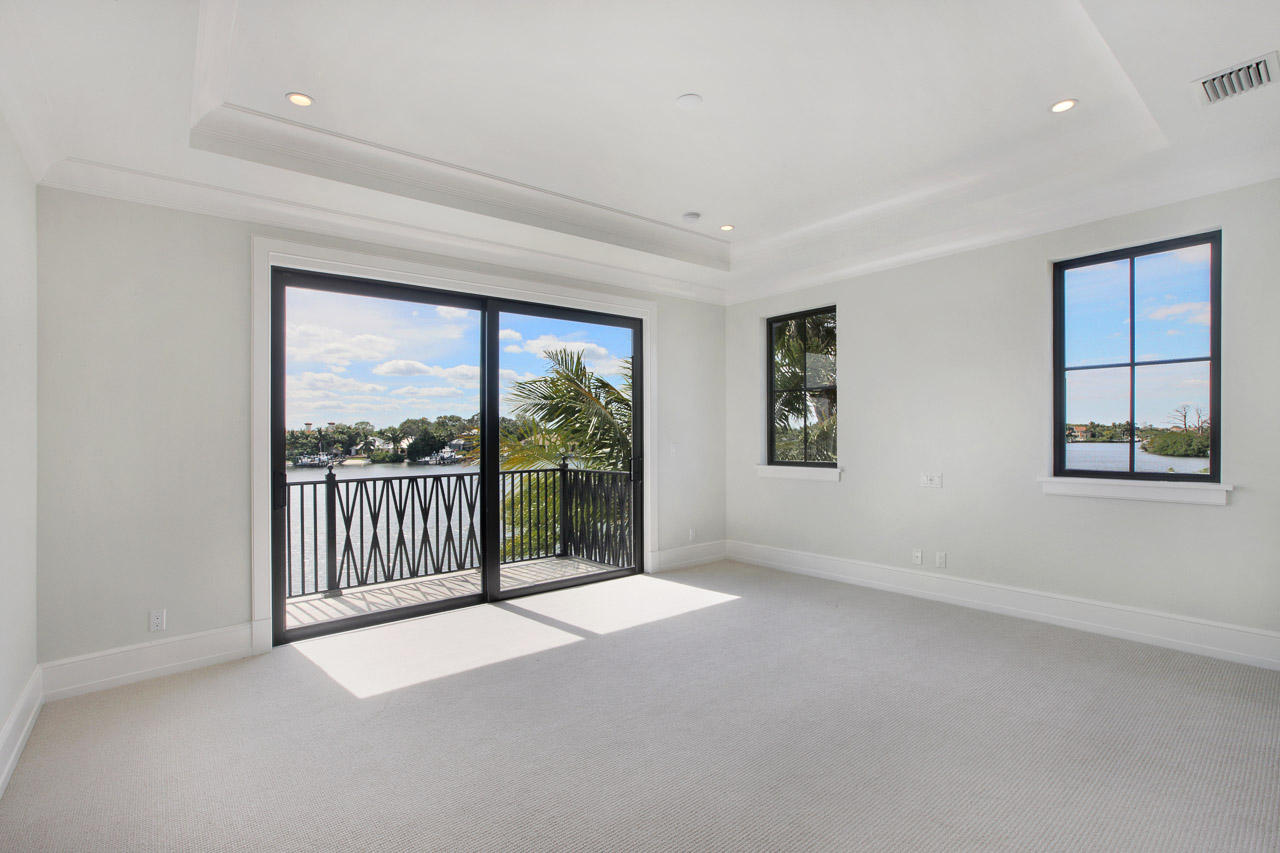 Rivercrest - Residential