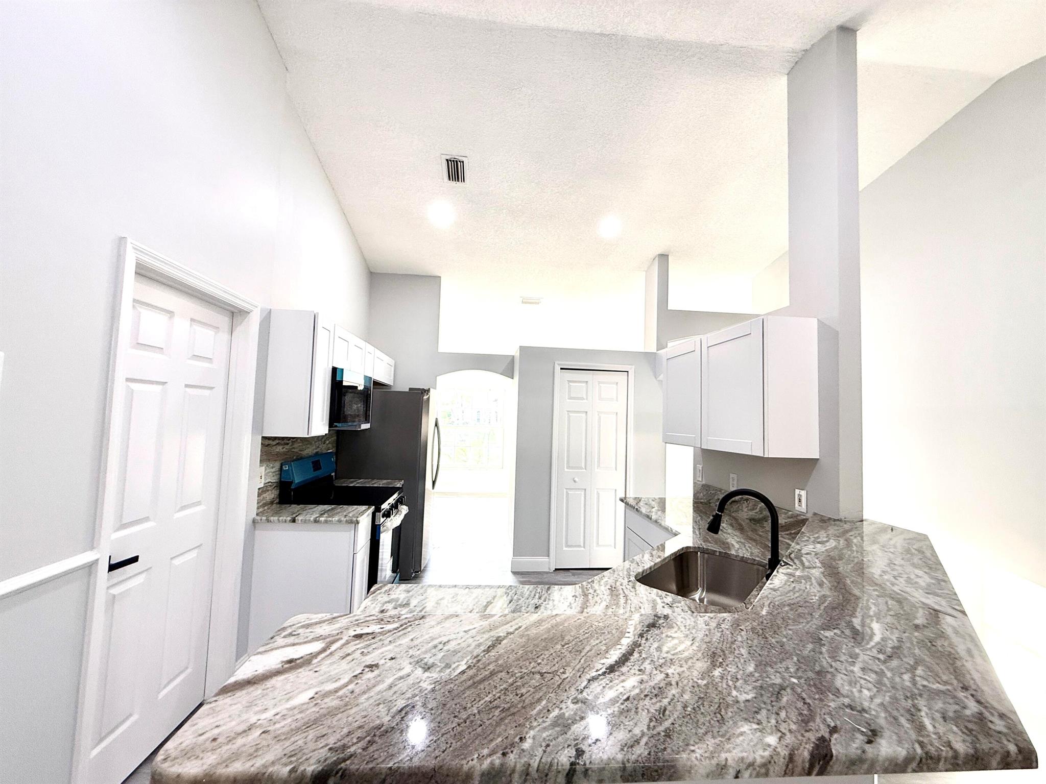 PORT ST LUCIE SECTION 39 - Residential