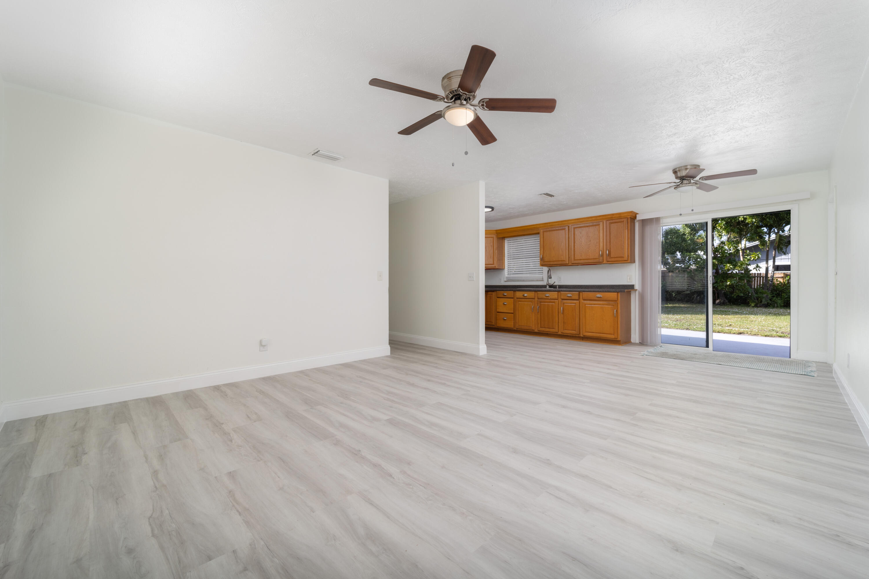 PORT ST LUCIE SECTION 13 - Residential Lease