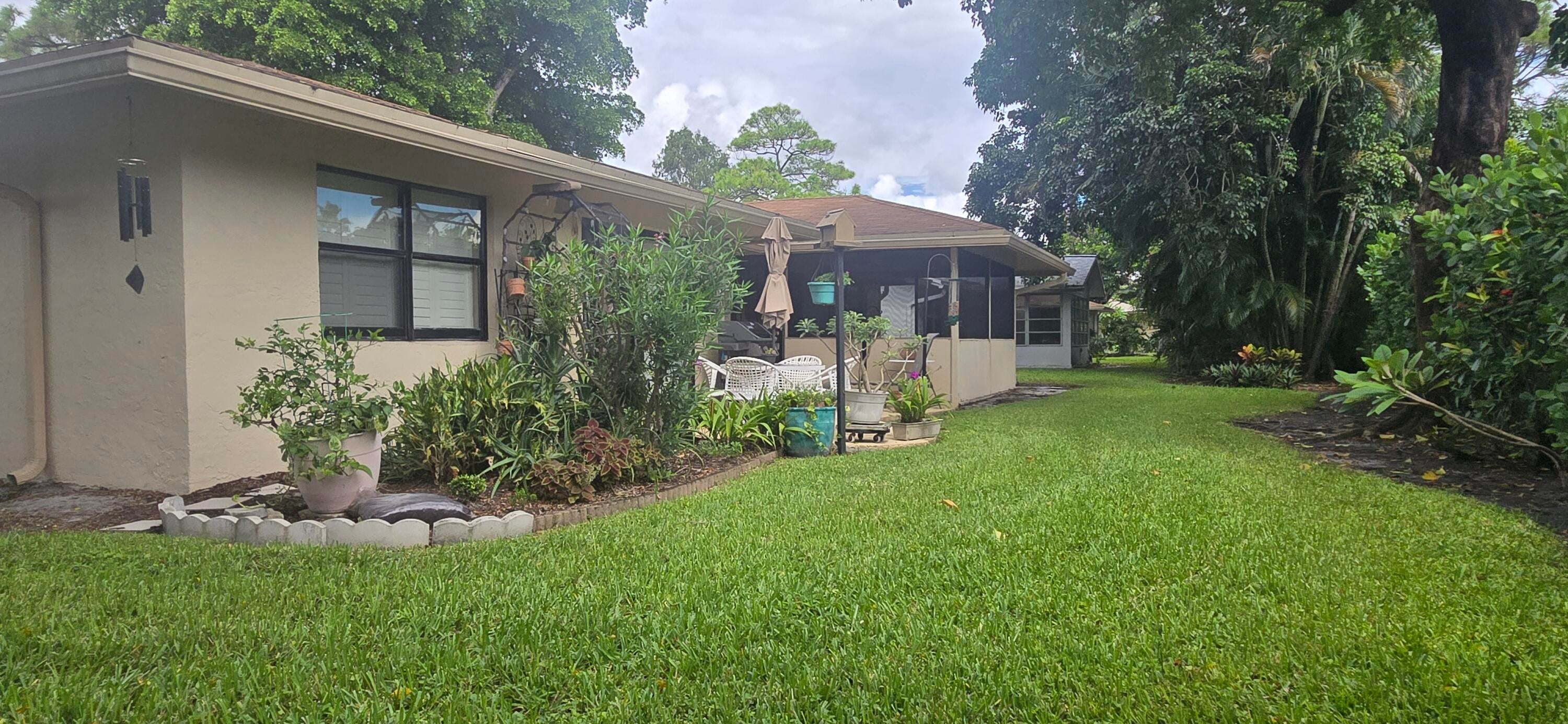 729 NW 23RD Lane