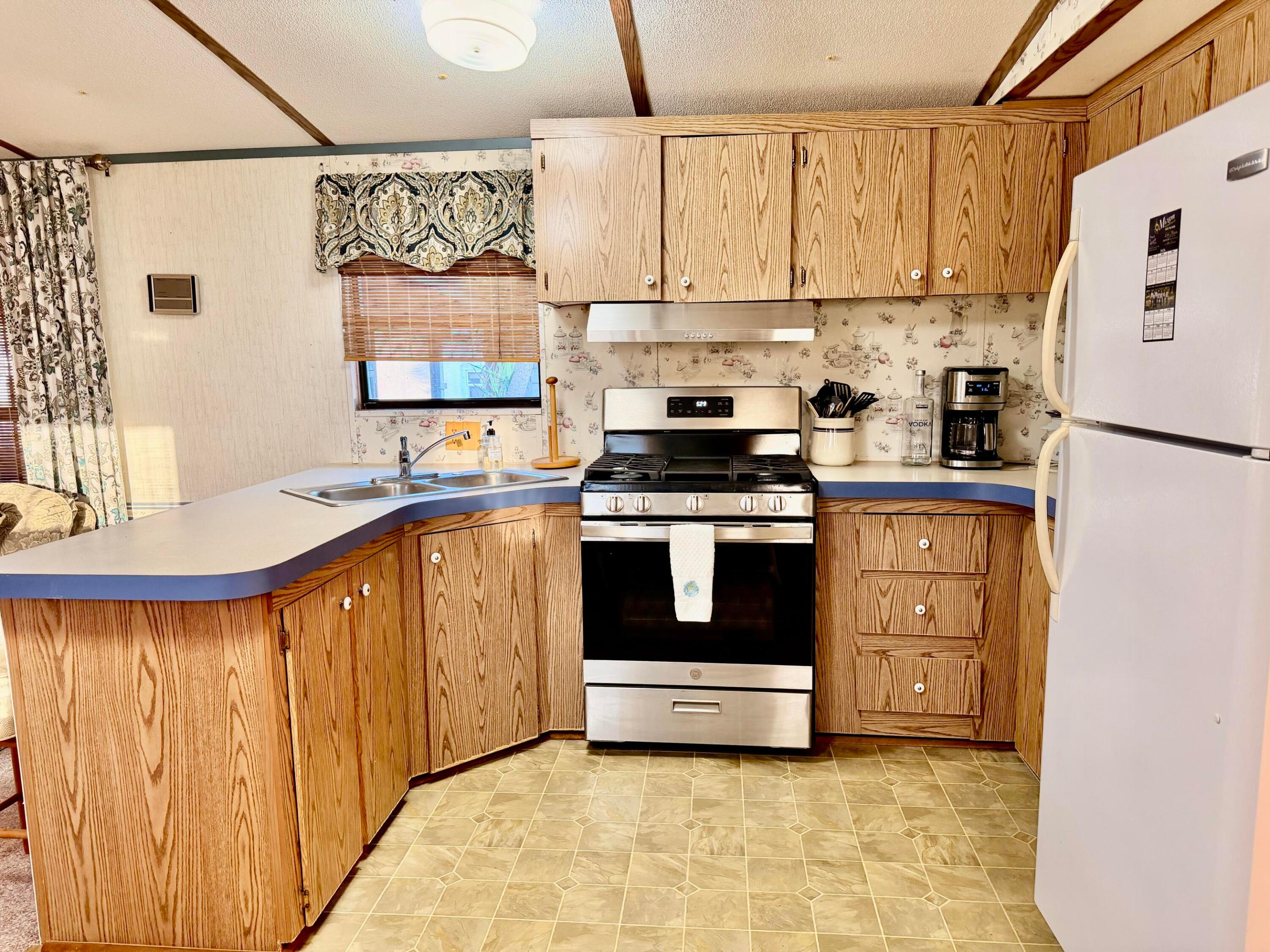 BUCKHEAD RIDGE SUB - Residential