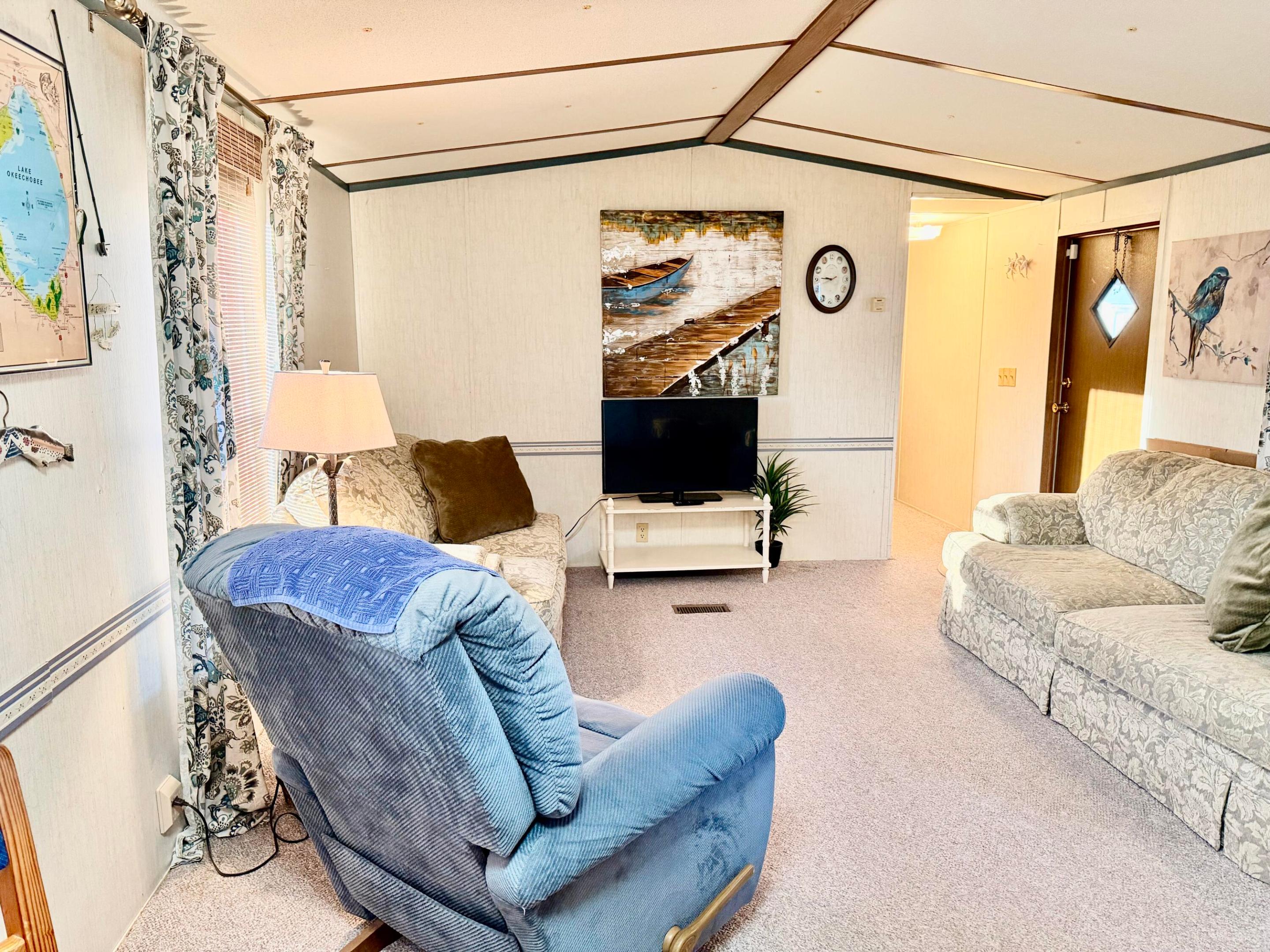 BUCKHEAD RIDGE SUB - Residential