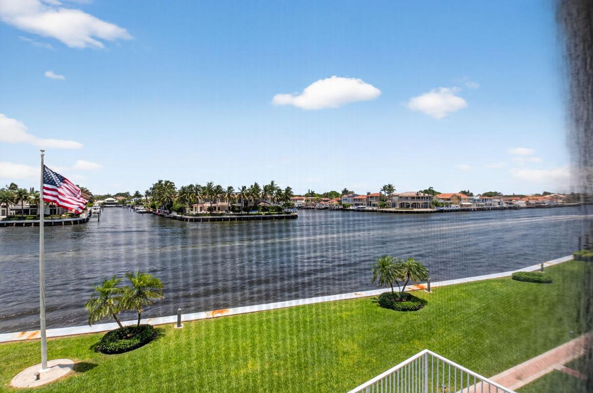 PENTHOUSE HIGHLANDS CONDO - Residential Lease