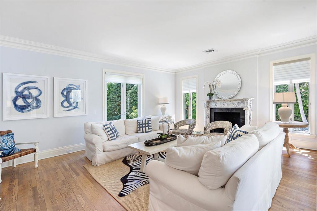 BEACHWAY NORTH - Residential