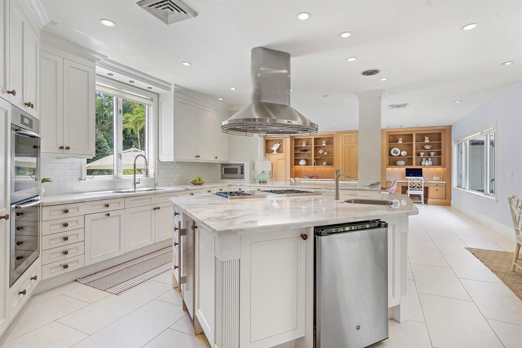 BEACHWAY NORTH - Residential