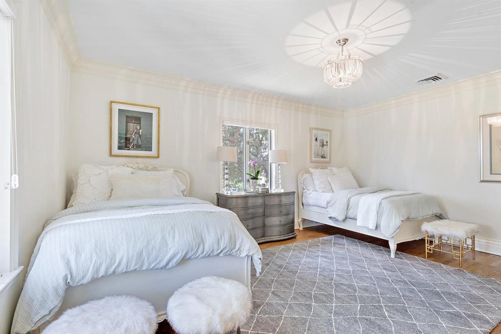 BEACHWAY NORTH - Residential