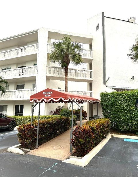 A home in Lake Worth