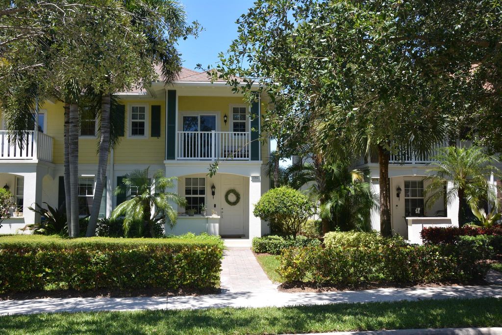 Photo of 3384 W Community Drive, Jupiter, FL 33458 (MLS # R11094975)