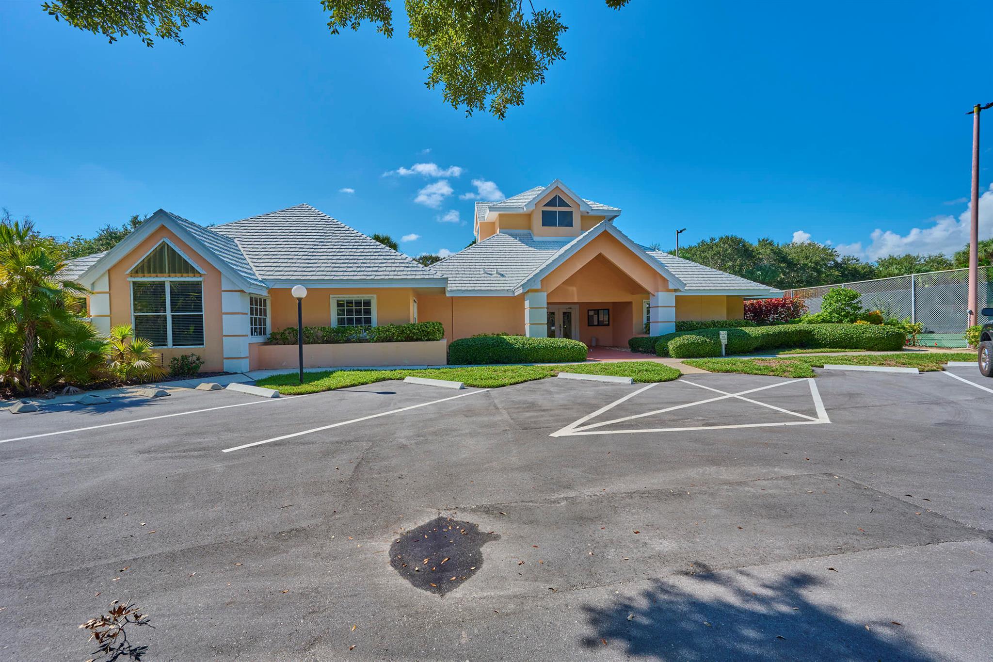 Coralstone Condo - Residential