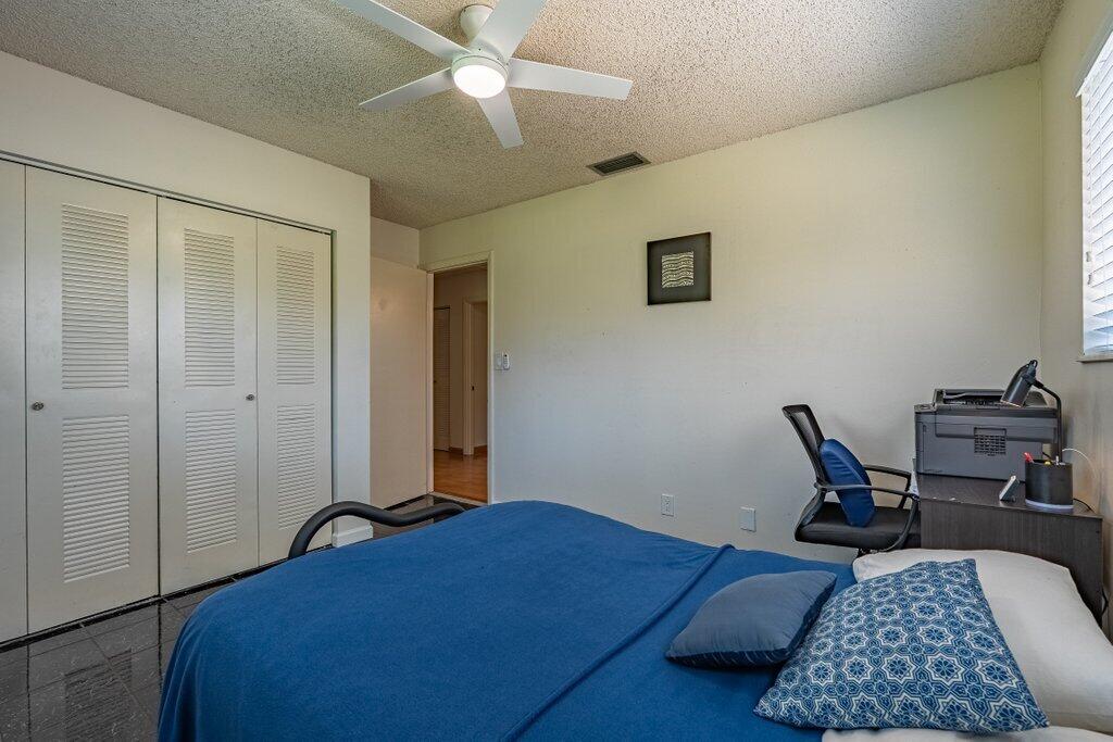 BOYNTON LAKES 2 - Residential