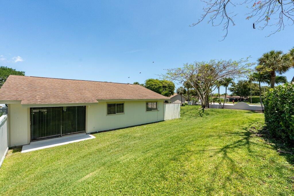 BOYNTON LAKES 2 - Residential