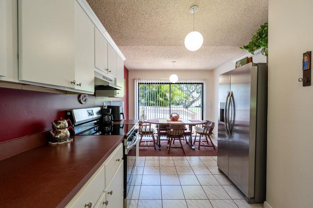 BOYNTON LAKES 2 - Residential