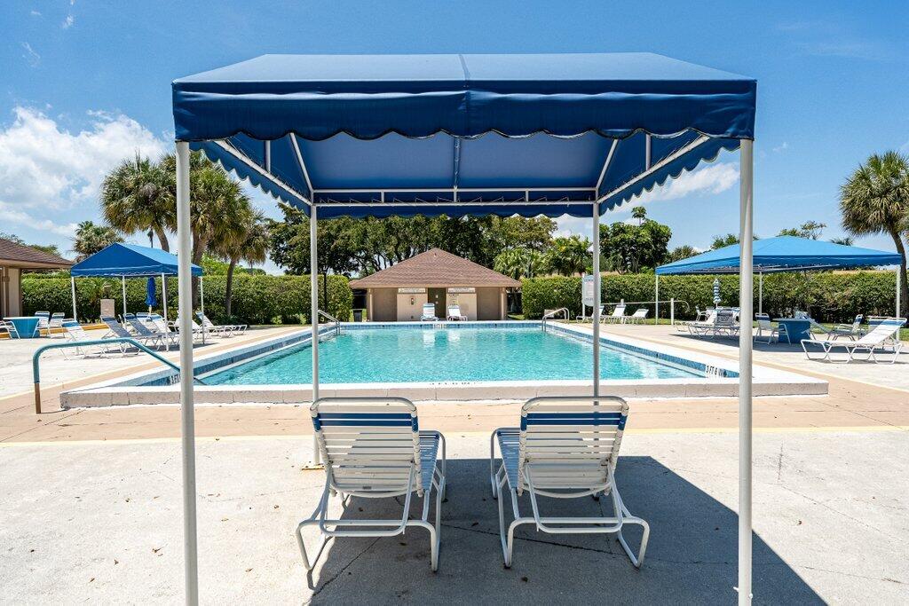 BOYNTON LAKES 2 - Residential