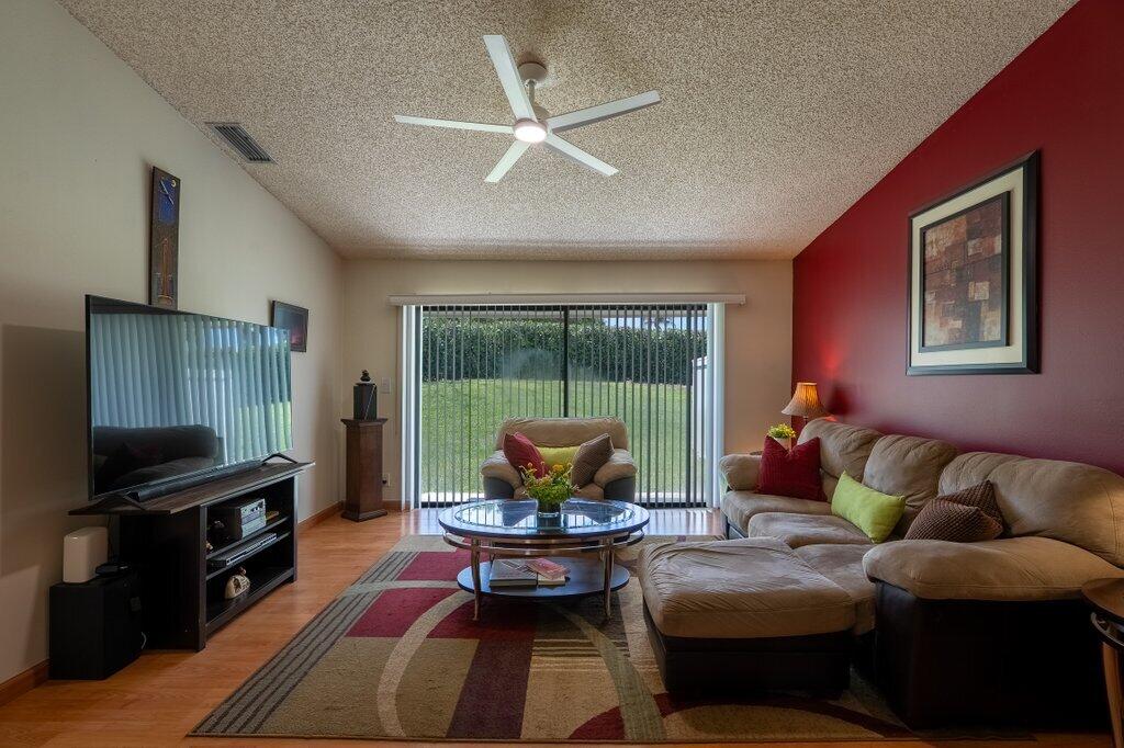 BOYNTON LAKES 2 - Residential