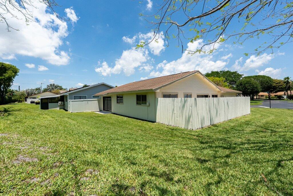 BOYNTON LAKES 2 - Residential