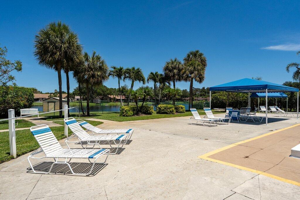 BOYNTON LAKES 2 - Residential