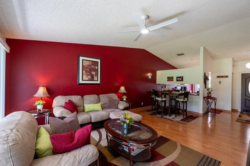 BOYNTON LAKES 2 - Residential