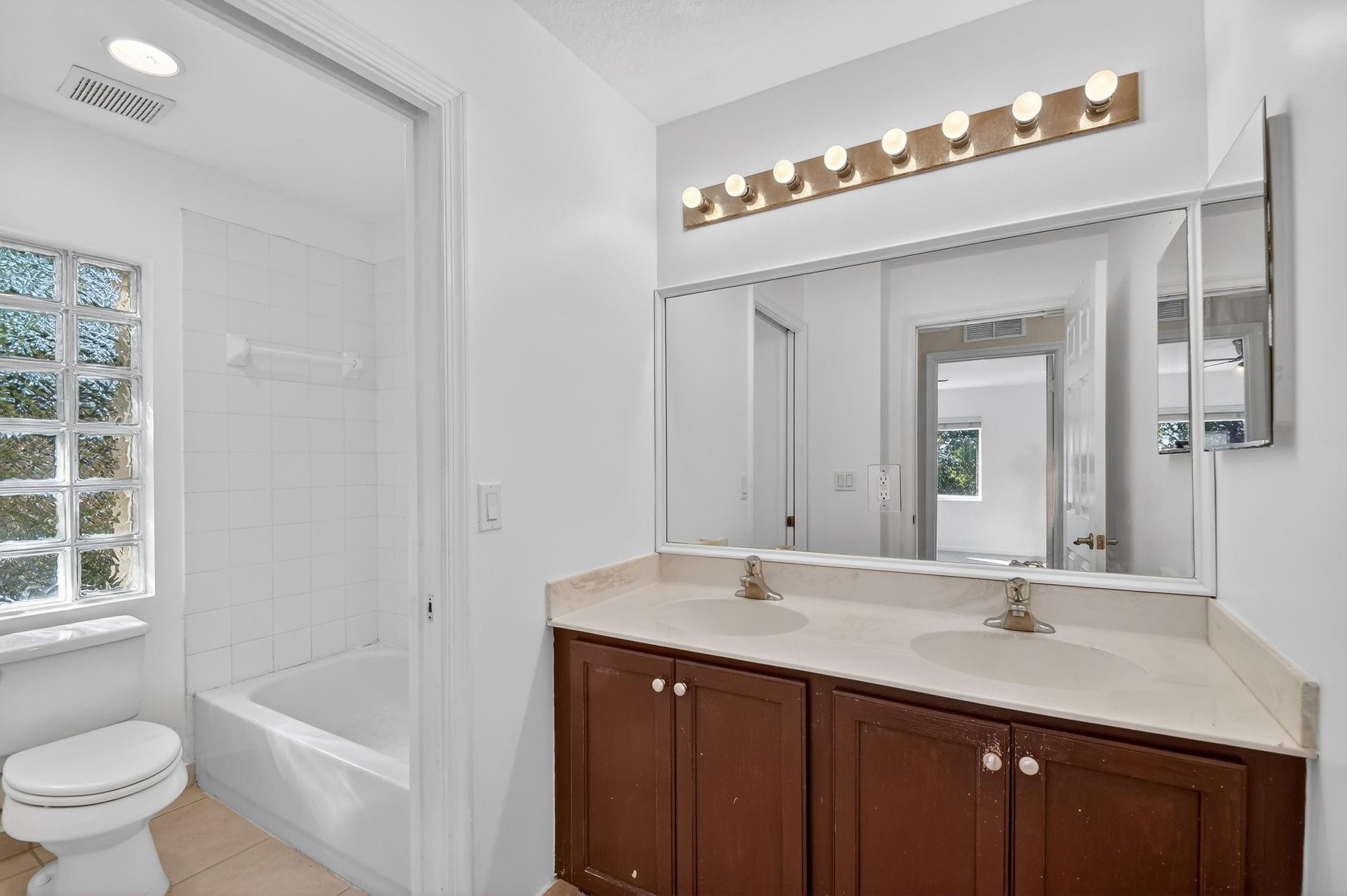 Thousand Oaks - Residential