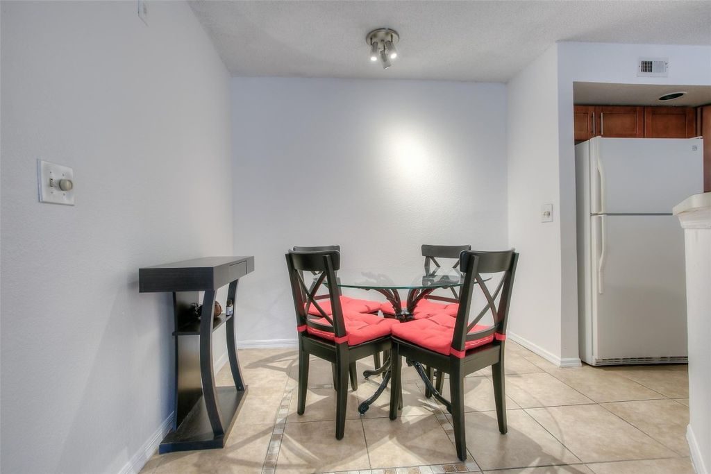 Photo of 663 Vista Isles Drive #1714, Sunrise, FL 33325 (MLS # F10537952)