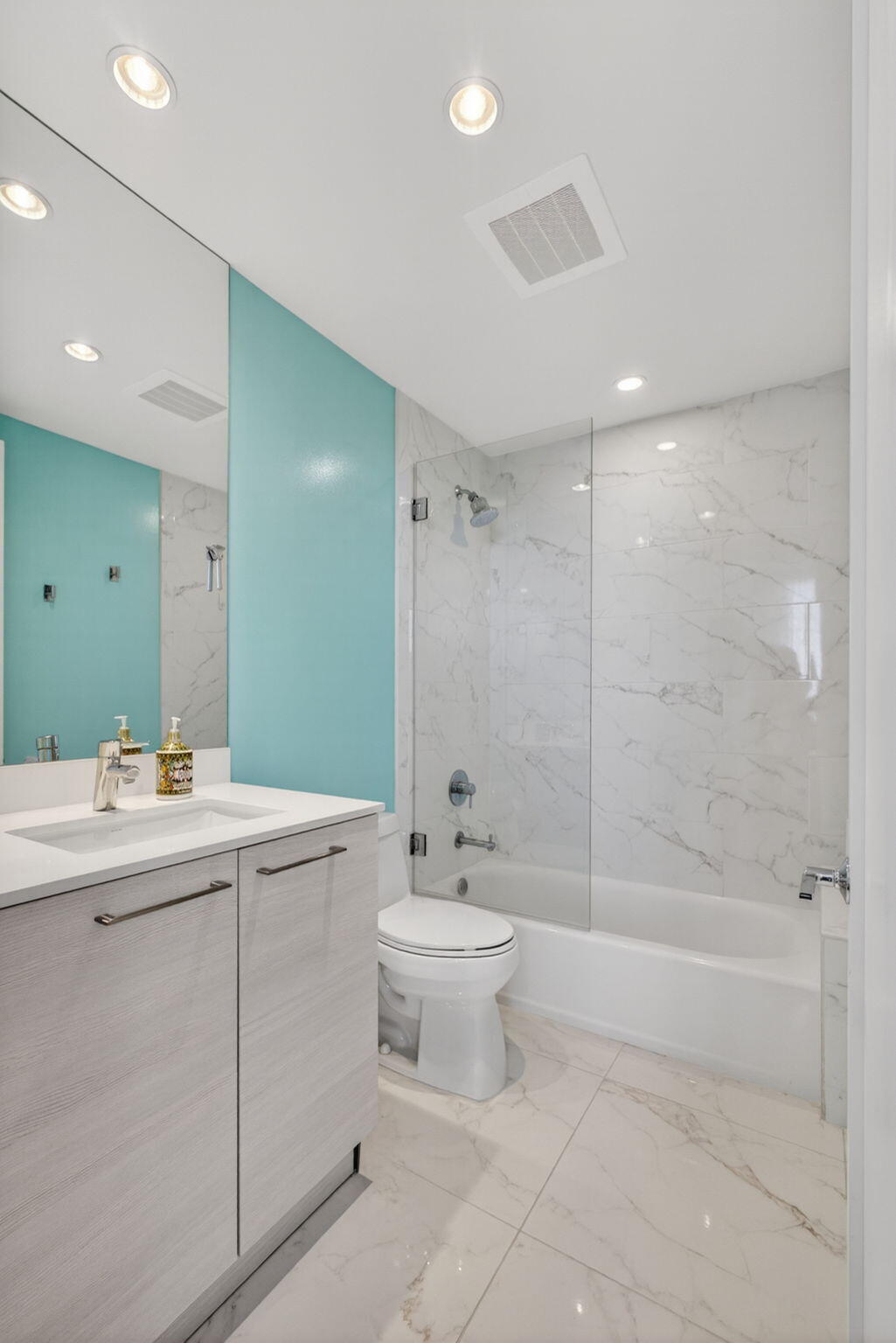 WATER CLUB NORTH PALM BEACH CONDO - Residential