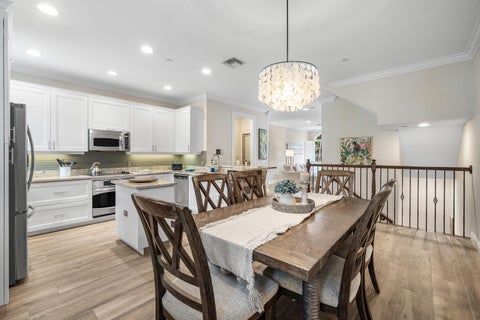 Tiny photo for 813 Estancia Way, Boynton Beach, FL 33435 (MLS # B26070879)