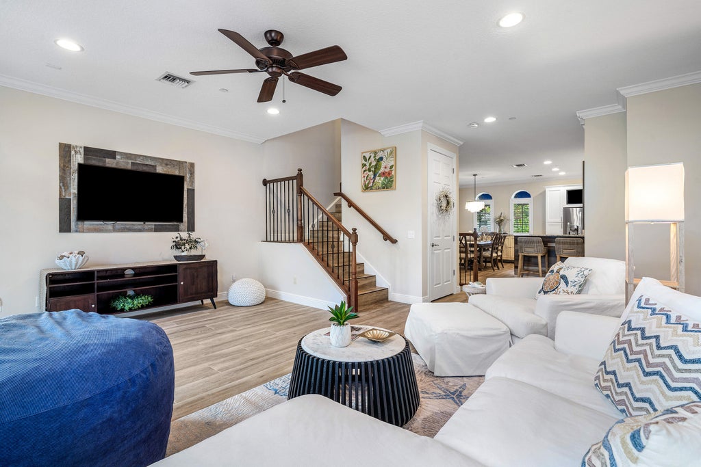 Photo of 813 Estancia Way, Boynton Beach, FL 33435 (MLS # B26070879)