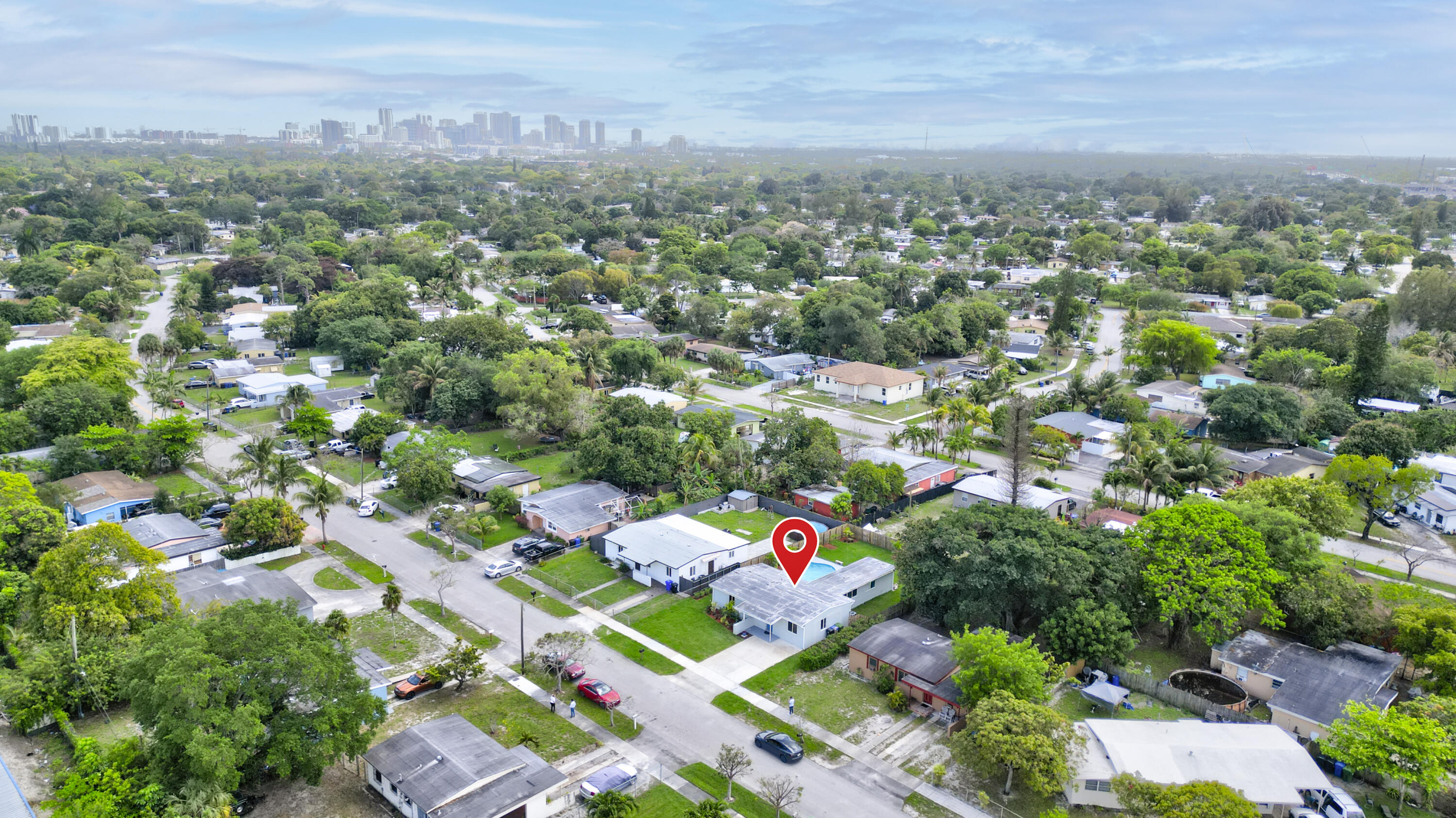 1760 NW 18th Street NW