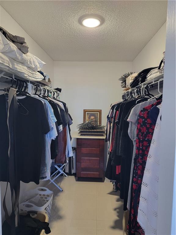 MEADOWBROOK APTS 10 CONDO - Residential
