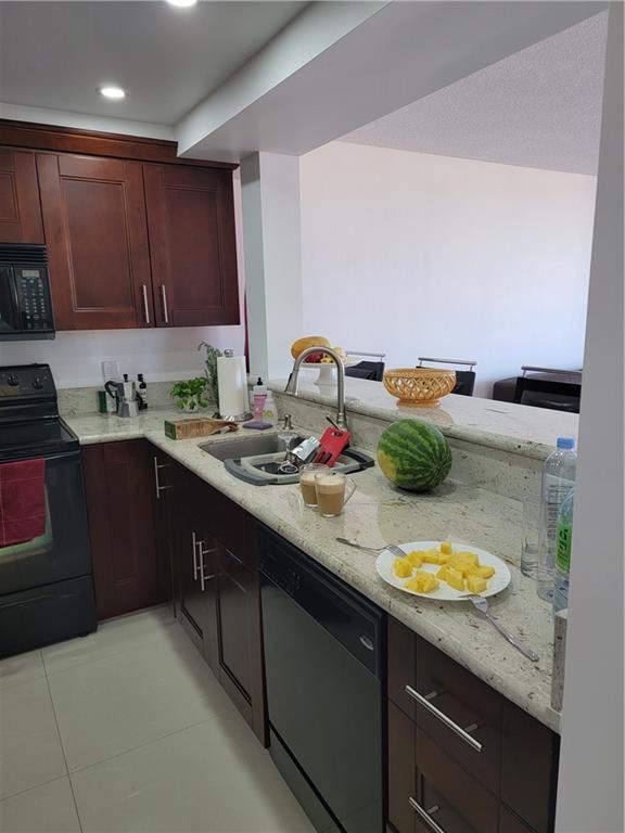 MEADOWBROOK APTS 10 CONDO - Residential