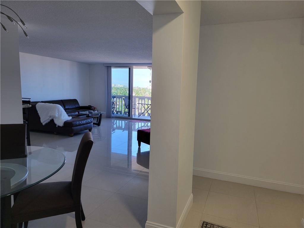 MEADOWBROOK APTS 10 CONDO - Residential