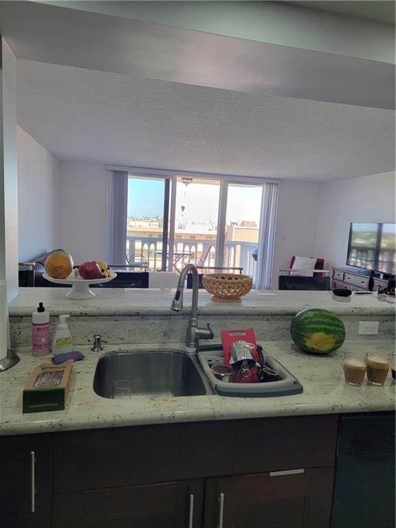 MEADOWBROOK APTS 10 CONDO - Residential
