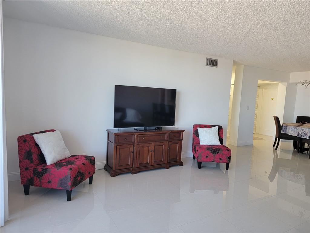 MEADOWBROOK APTS 10 CONDO - Residential