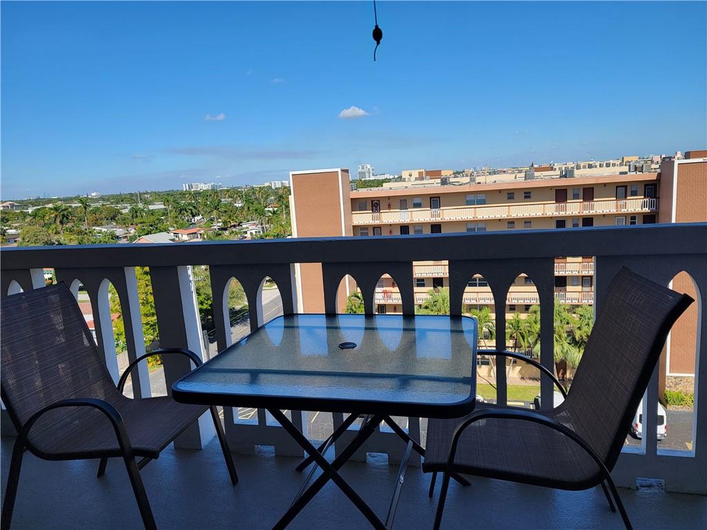 MEADOWBROOK APTS 10 CONDO - Residential